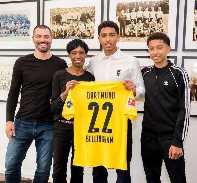 在勇士队多 在勇士队多