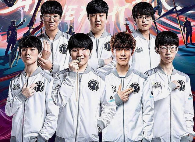 西班牙队的 西班牙队的